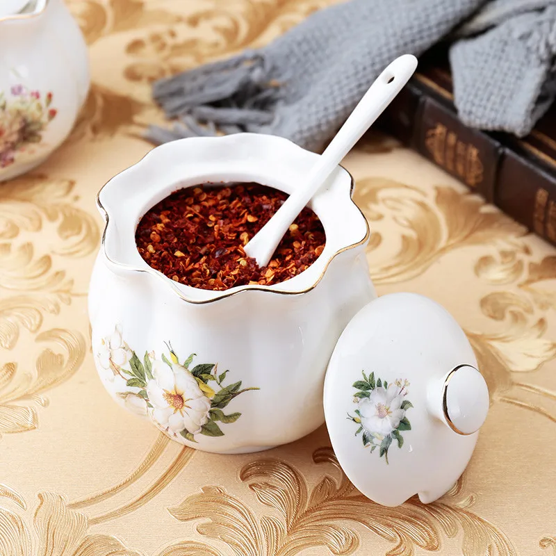 Spice Jar with Lid and Spoon S - огляд і ціна Herb Keeper Bottle
